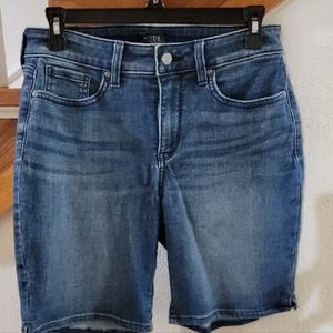 Jean Shorts by NYDJ size 6